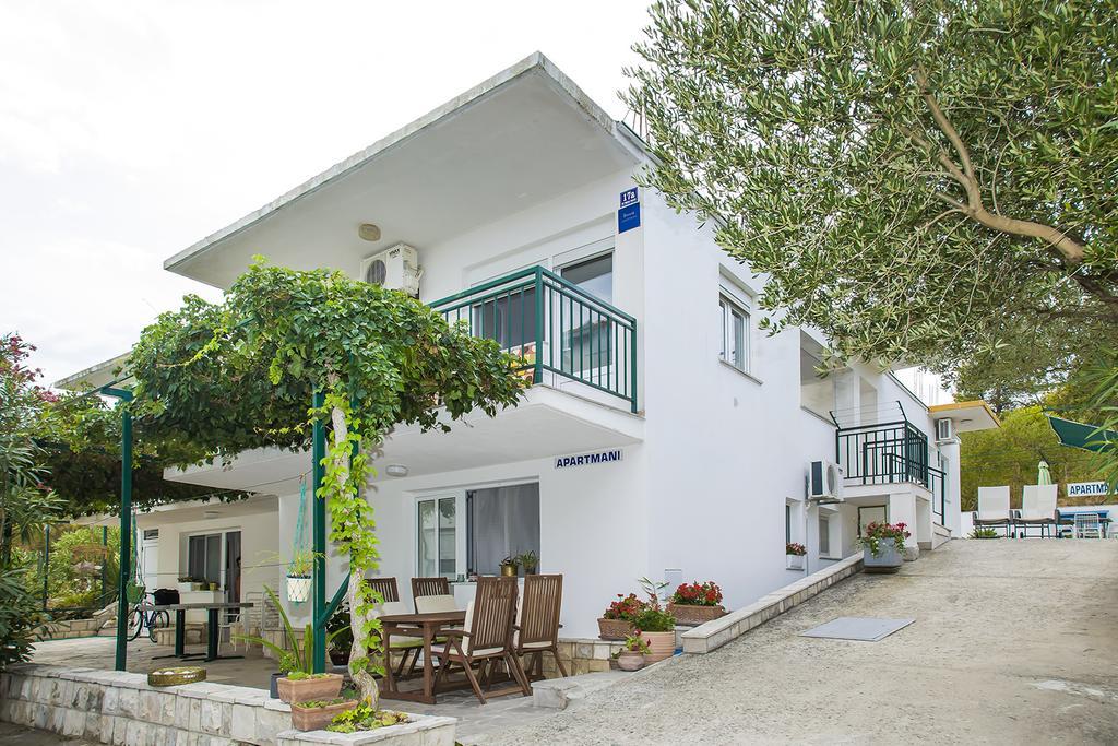 Apartments Zovko Drace Luaran gambar